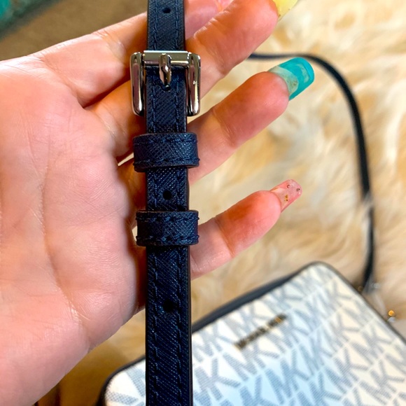 NWOT Michael Kors Monogram Crossbody - Picture 7 of 13